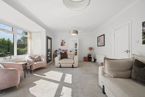 Lounge- click for photo gallery
